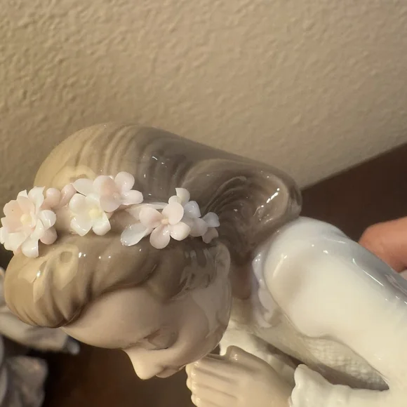 LLADRO #6089 Communion Prayer Girl Praying Nina Communion Religious No Box Decor